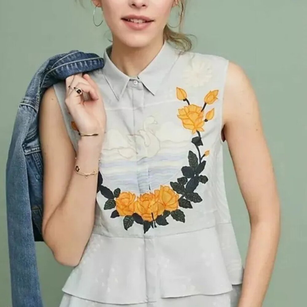 NEW Available by Angela Fashion White Sleeveless Top Lexie Hi Low Hem Small